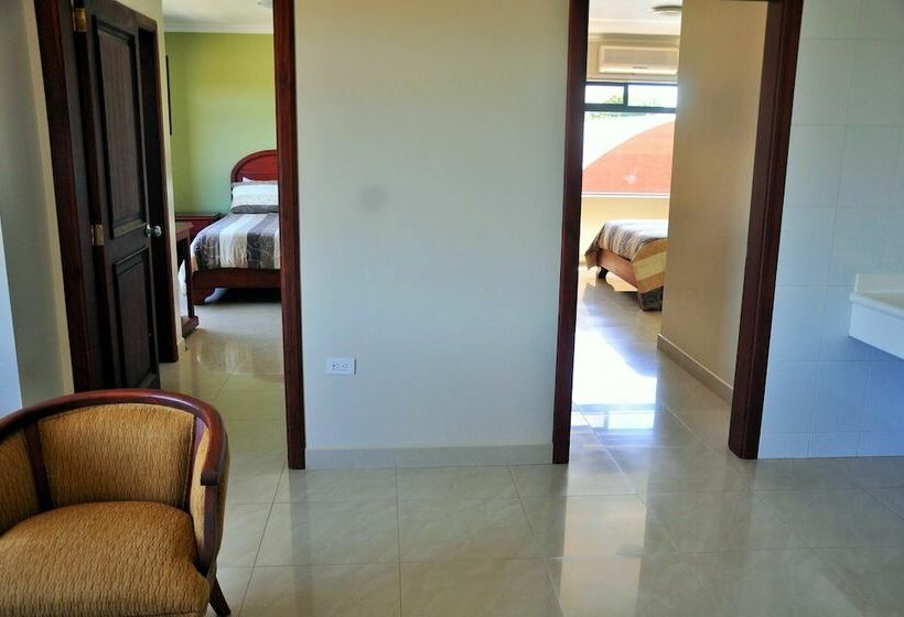 Gran Hotel De Lago El Coca