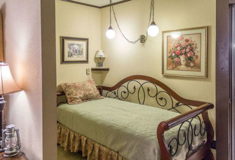 Highland Glen Lodge B&b