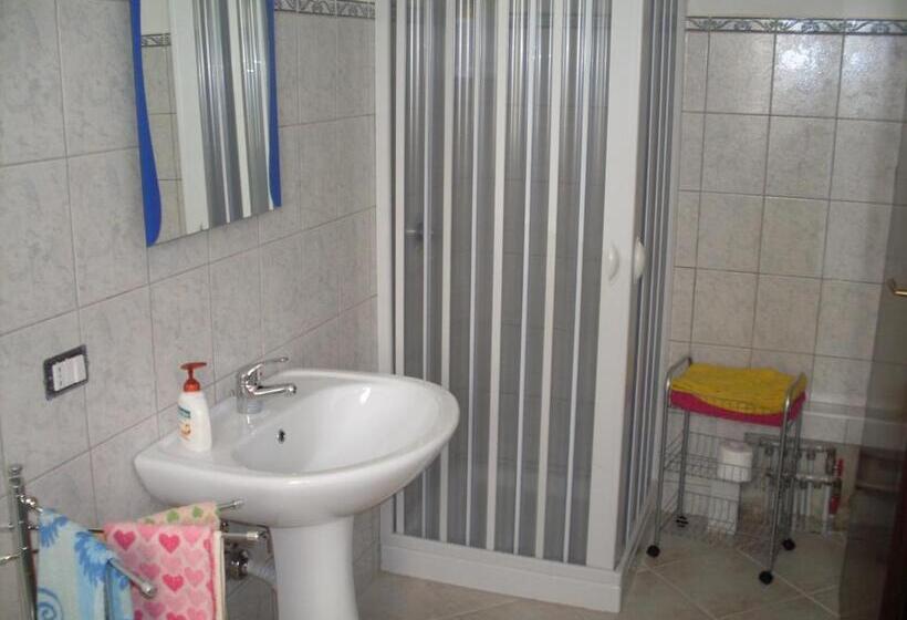 בית מלון כפרי Affittacamere Peonia