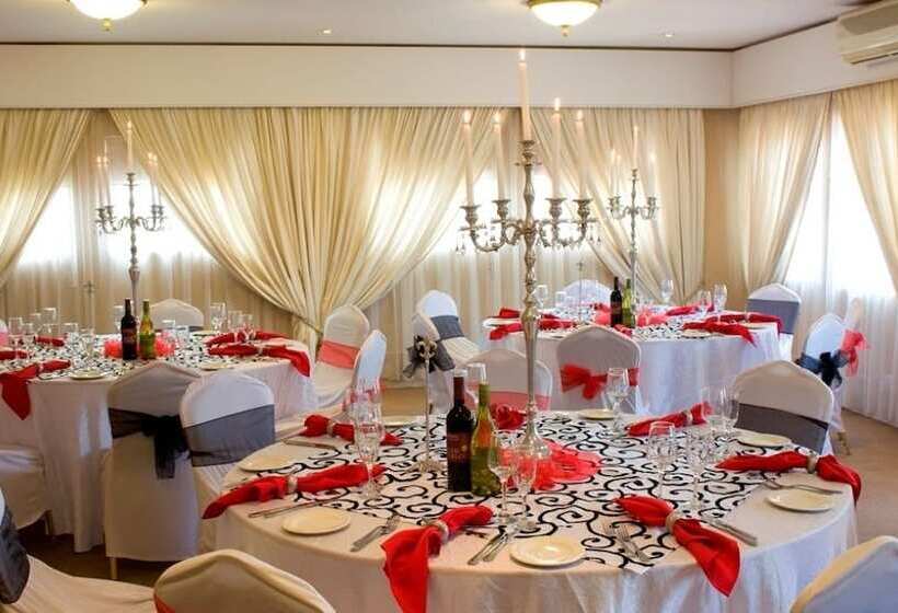 호텔 Alveston Manor