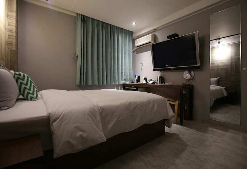 Blanc Hotel Cheongju