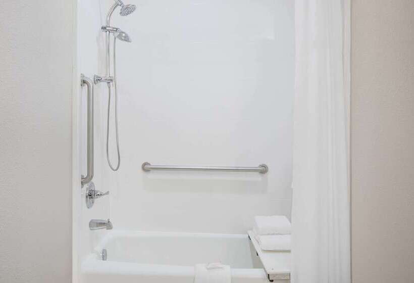 فندق Days Inn By Wyndham Bryan