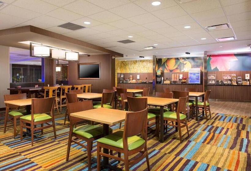 Отель Fairfield Inn & Suites By Marriott Sacramento Folsom