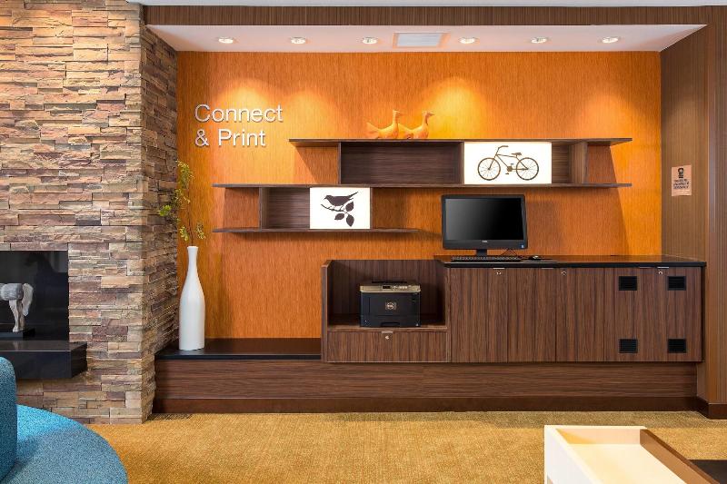 Отель Fairfield Inn & Suites By Marriott Sacramento Folsom