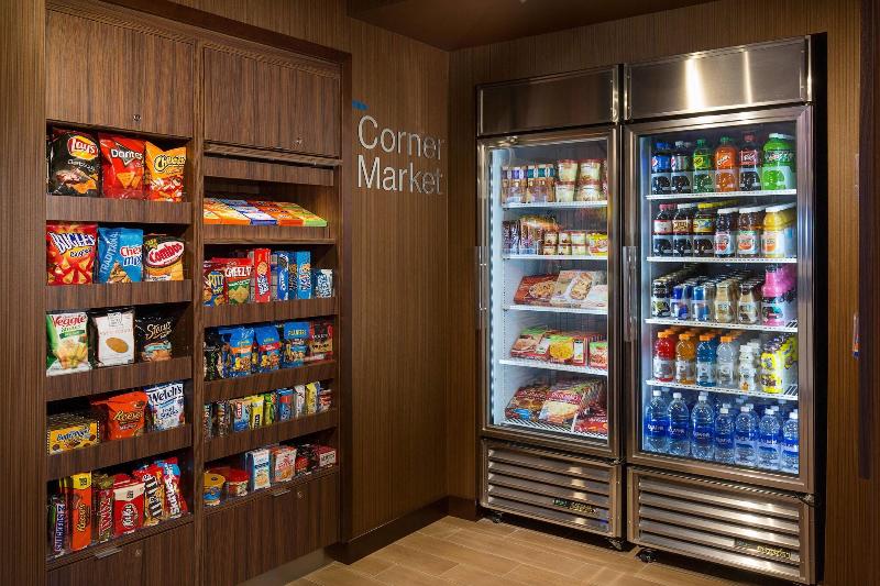 Отель Fairfield Inn & Suites By Marriott Sacramento Folsom