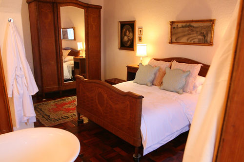 Отель Flycatcher Castle