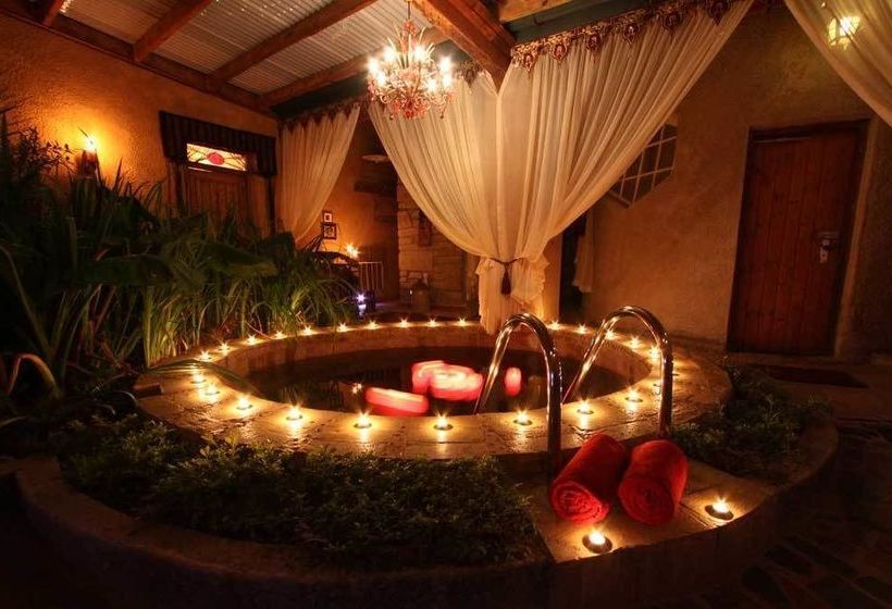 Отель Flycatcher Castle