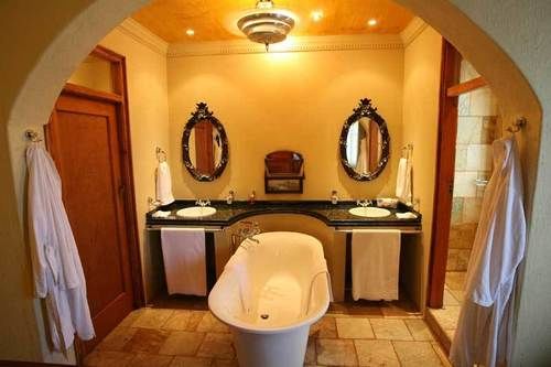 Отель Flycatcher Castle