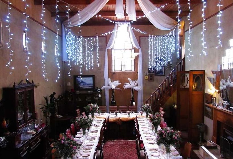 Отель Flycatcher Castle