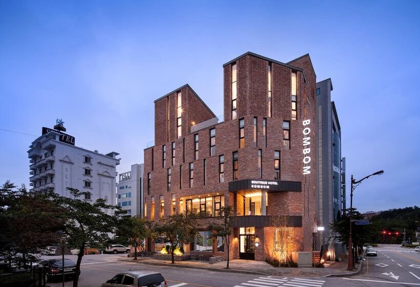 Boutique Hotel Bombom