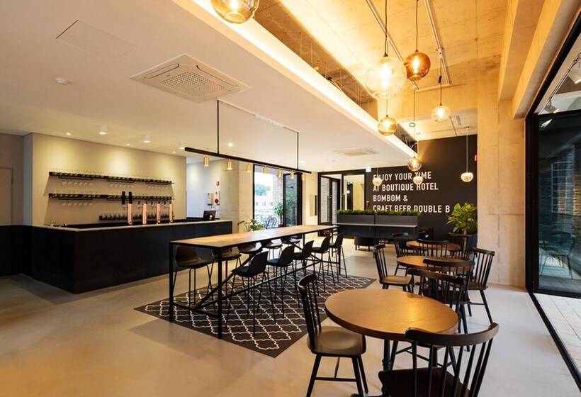 Boutique Hotel Bombom