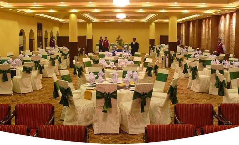 Hotel Garvaish Luxury