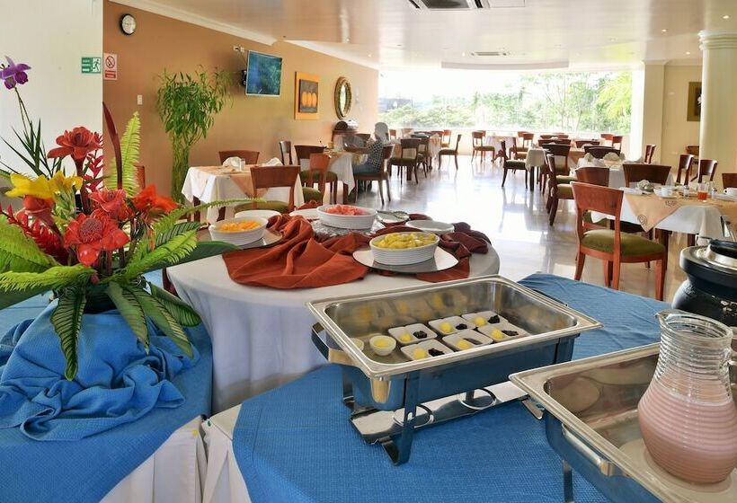 Gran Hotel De Lago El Coca