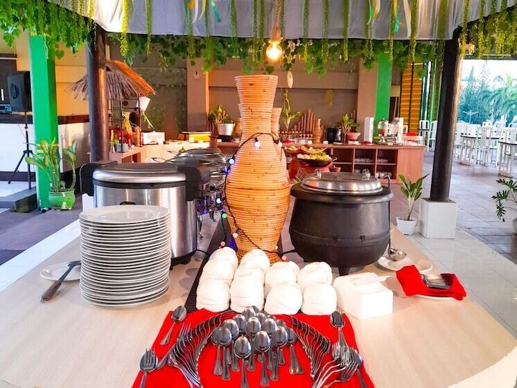 فندق Grand Madani