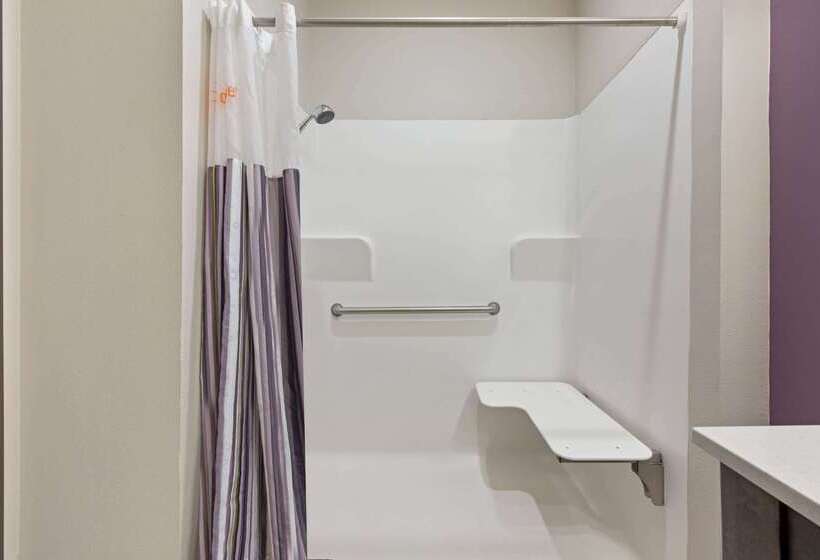 فندق La Quinta By Wyndham Lake Charles   Westlake