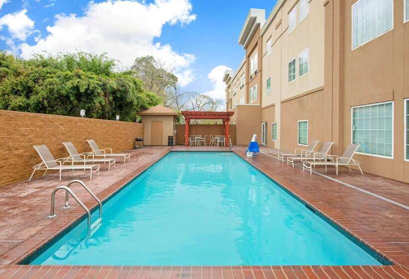 בית מלון כפרי La Quinta By Wyndham Lake Charles   Westlake