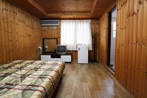 בית מלון כפרי Mangsang Bluemarine Club