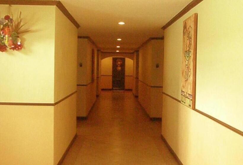 בית מלון כפרי Mo2 Days Inn