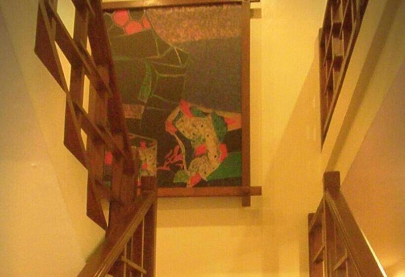 בית מלון כפרי Mo2 Days Inn