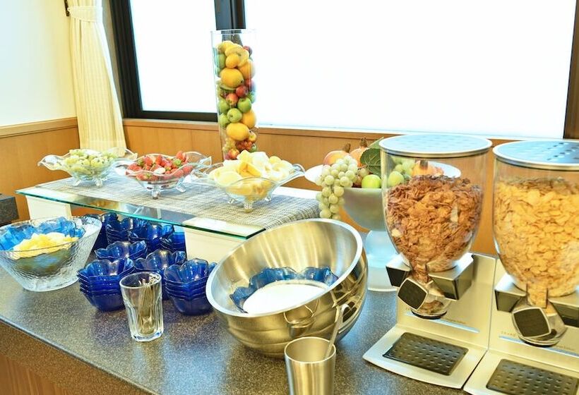 Отель Niseko Park