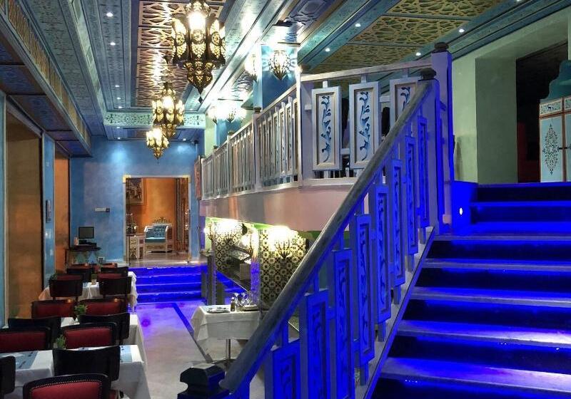 هتل Royal Victoria   Ex British Embassy