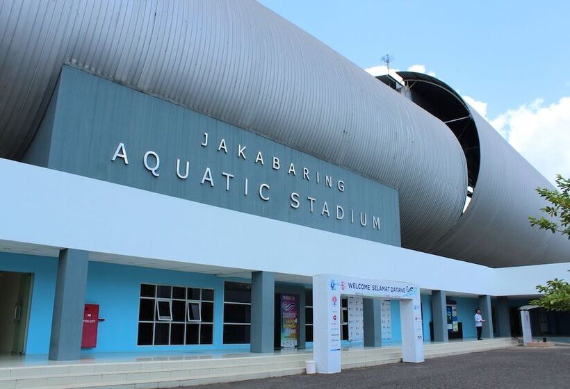 Отель Santika Radial Palembang