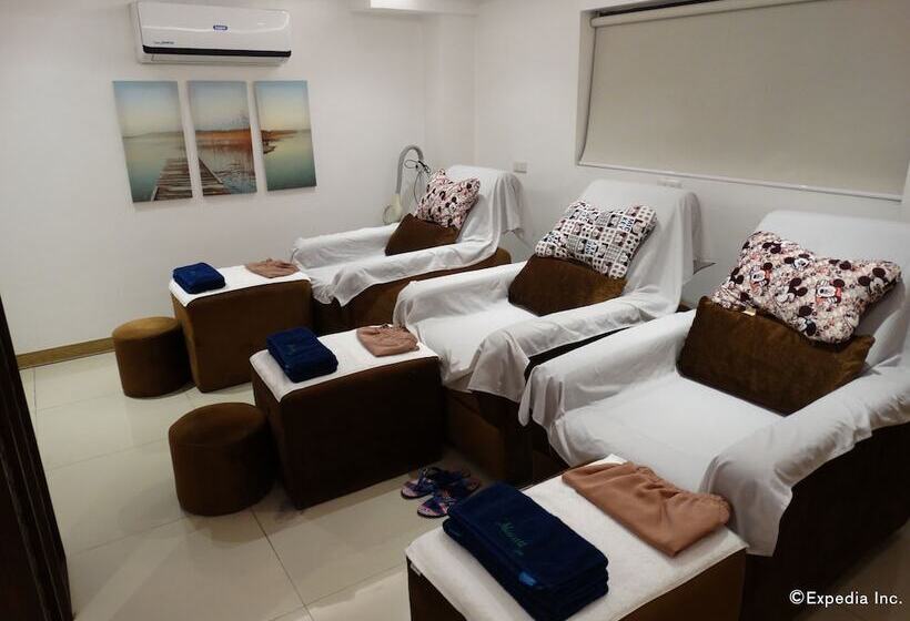 فندق Time Travellers