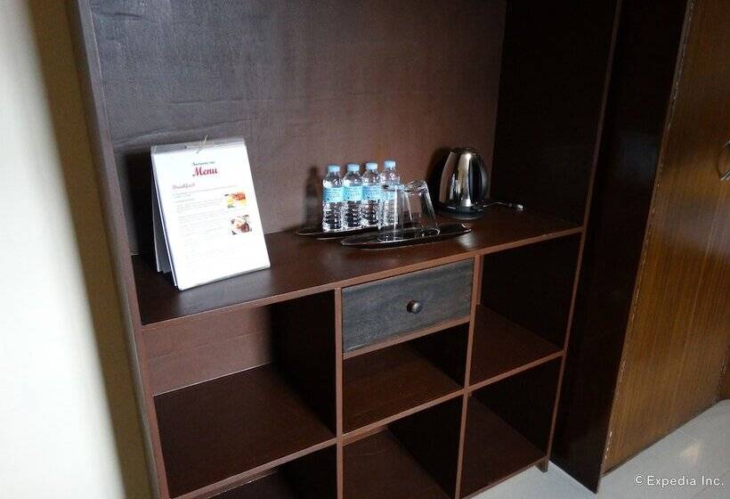 فندق Time Travellers