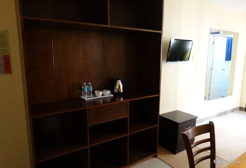 فندق Time Travellers