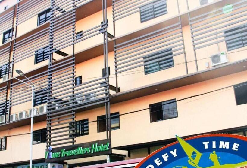 فندق Time Travellers