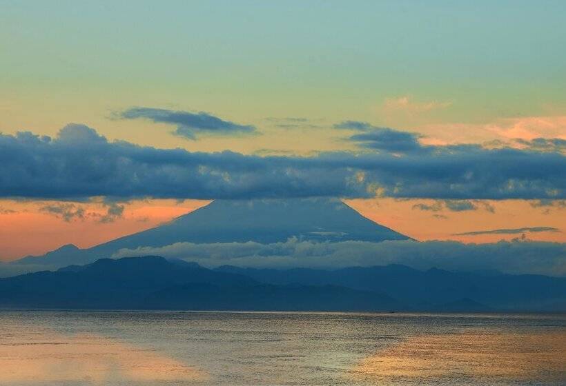 Mahagiri Resort Nusa Lembongan