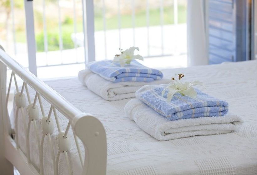 Mimosa Seafront Villa