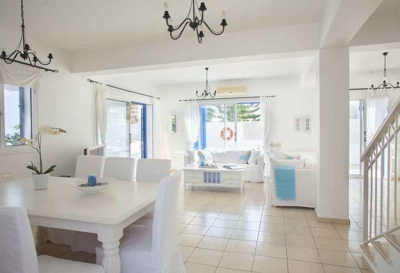 Mimosa Seafront Villa