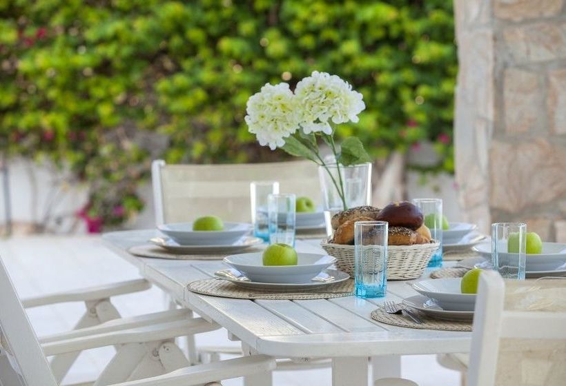 Mimosa Seafront Villa