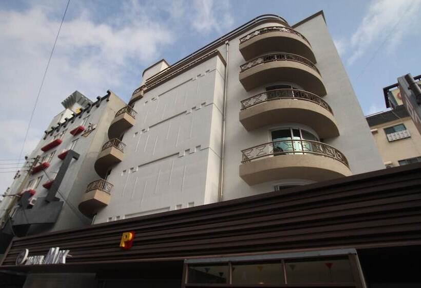 Mix Motel Jeonju