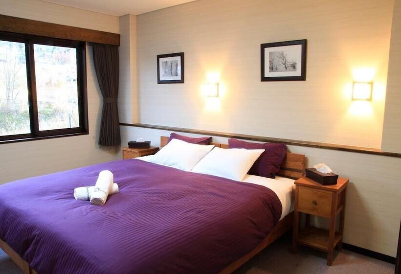 فندق صغير Morino Lodge   Myoko