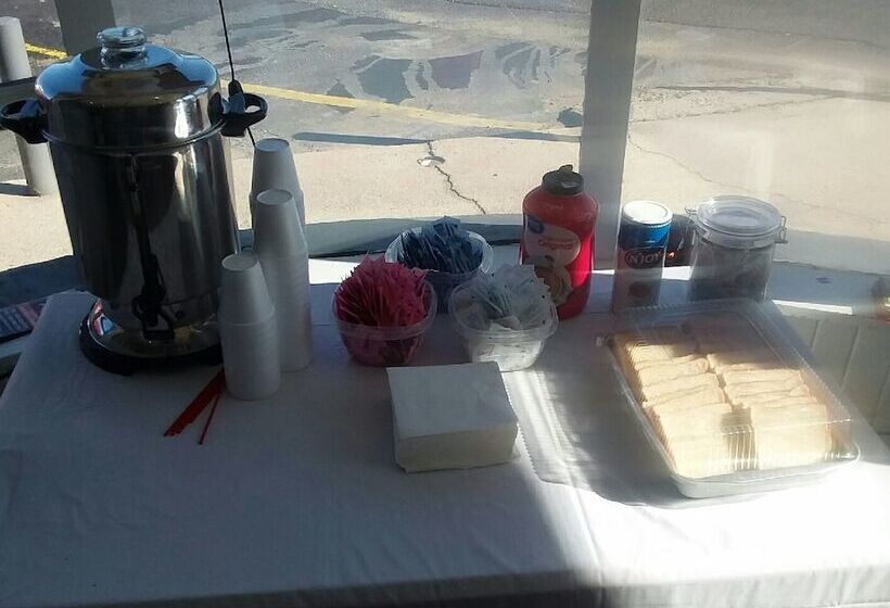 汽车旅馆 Sunset Inn