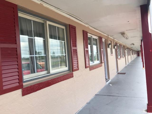 汽车旅馆 Sunset Inn