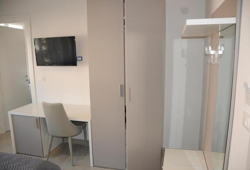 پانسیون Affittacamere La Perla