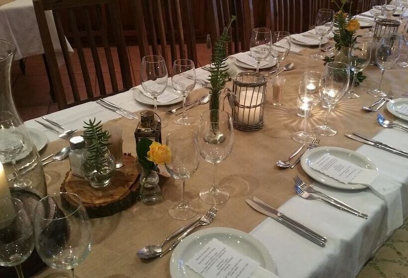 ペンション Beaufort Manor Country Lodge