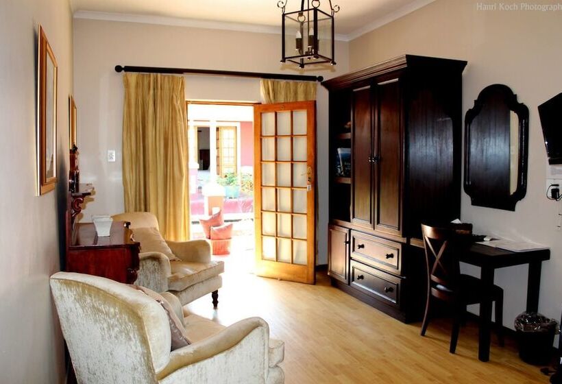 ペンション Beaufort Manor Country Lodge