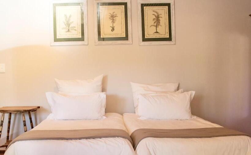 ペンション Beaufort Manor Country Lodge