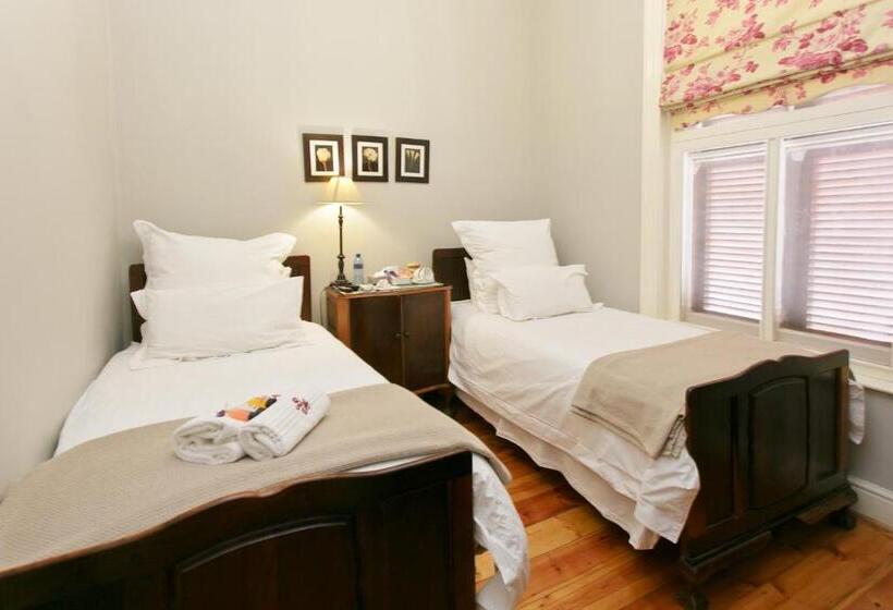 ペンション Beaufort Manor Country Lodge