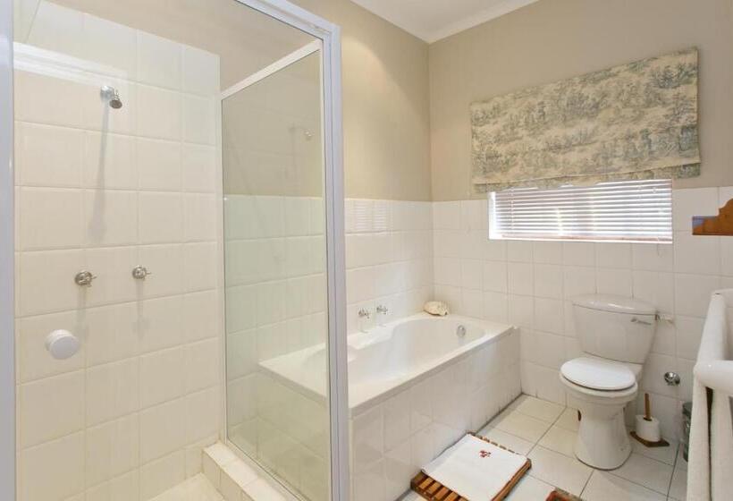 ペンション Beaufort Manor Country Lodge