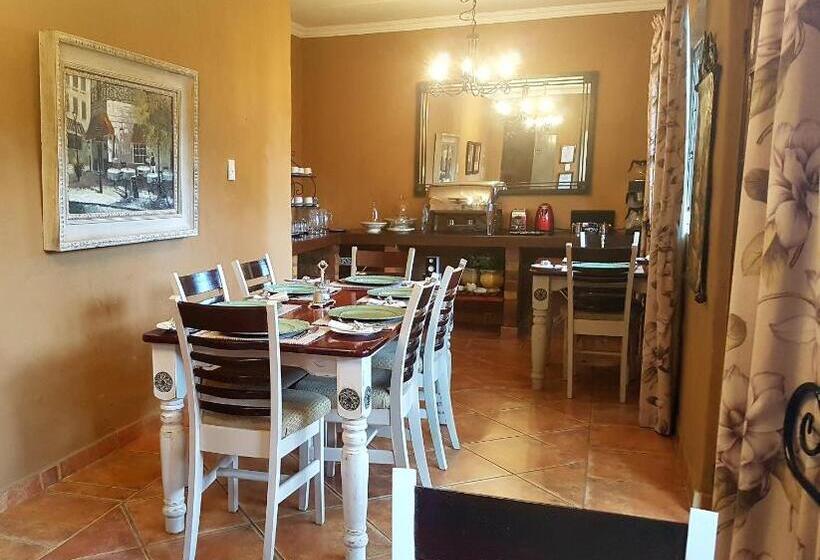 פנסיון Chateau Vue Guesthouse