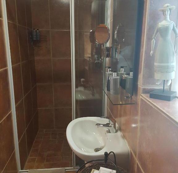 פנסיון Chateau Vue Guesthouse