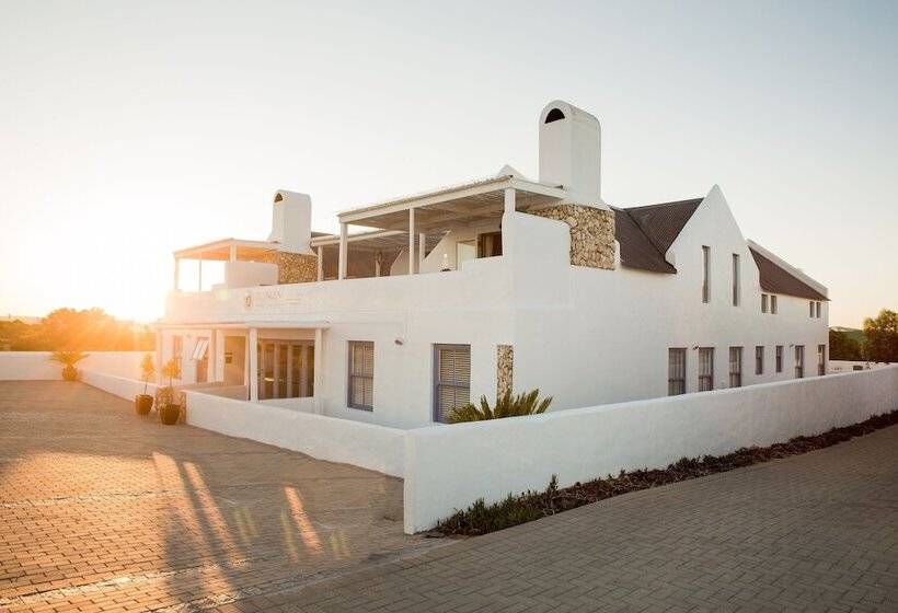 بنسيون De Linden Boutique Guest House