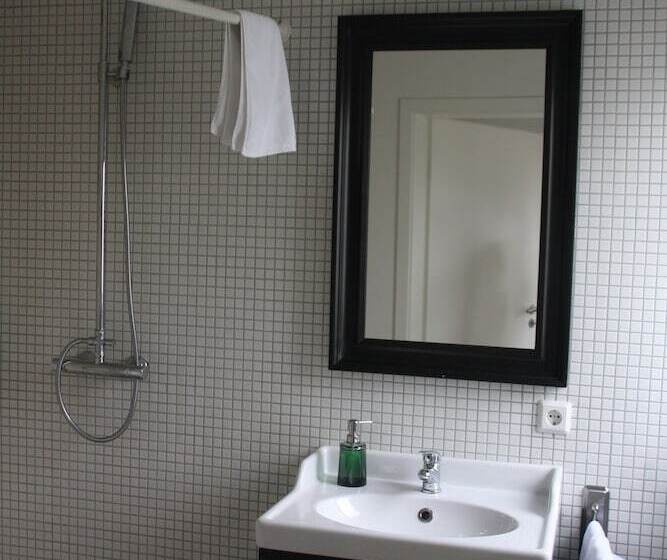 پانسیون Frumskógar Guesthouse