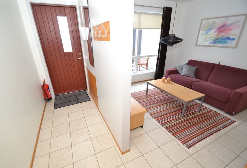 پانسیون Frumskógar Guesthouse