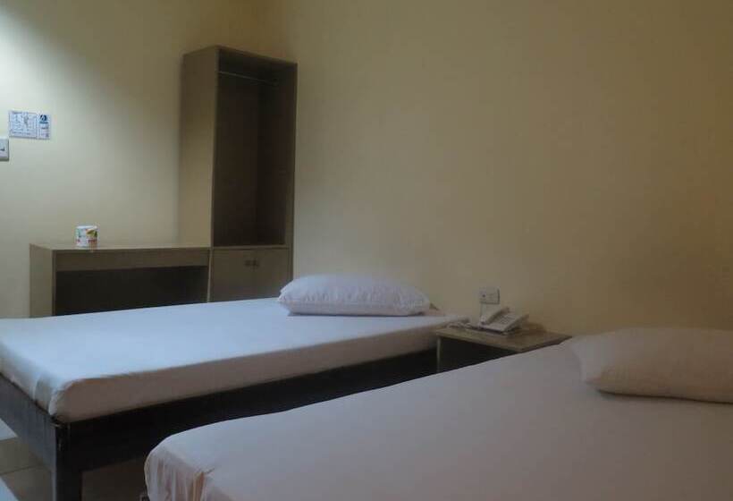 پانسیون Iloilo Budget Inn   Valeria